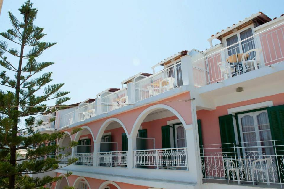 Chryssa Hotel
