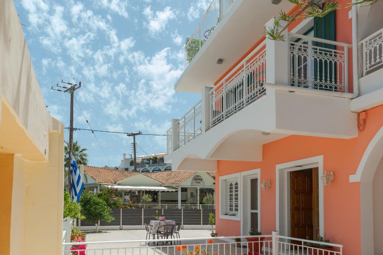 Chryssa Hotel